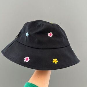 Black floral bucket hat